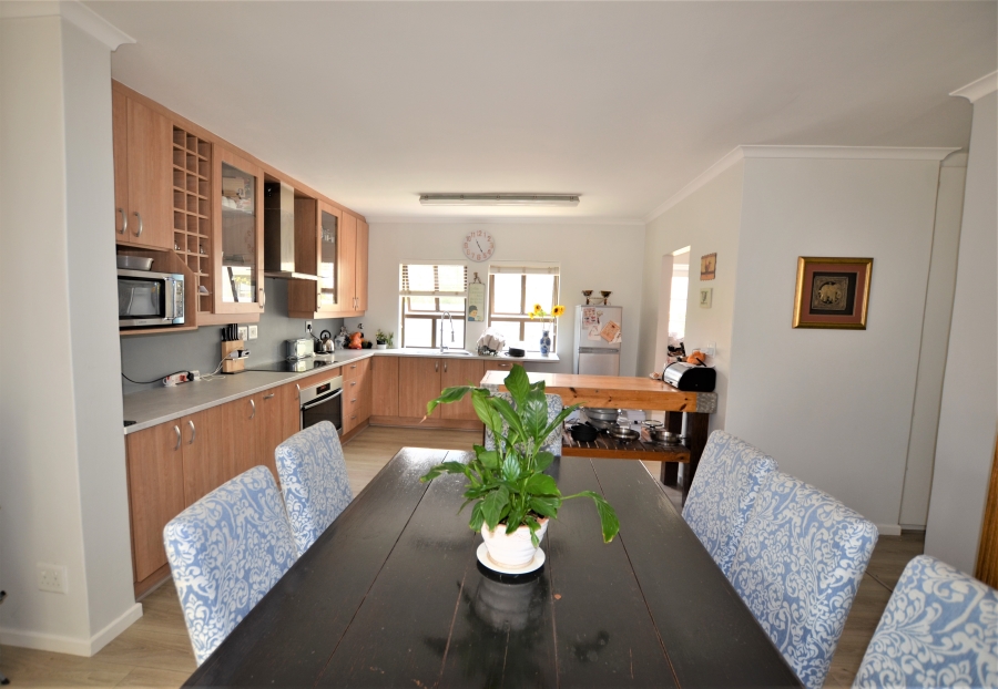 3 Bedroom Property for Sale in Heritage Park Western Cape
